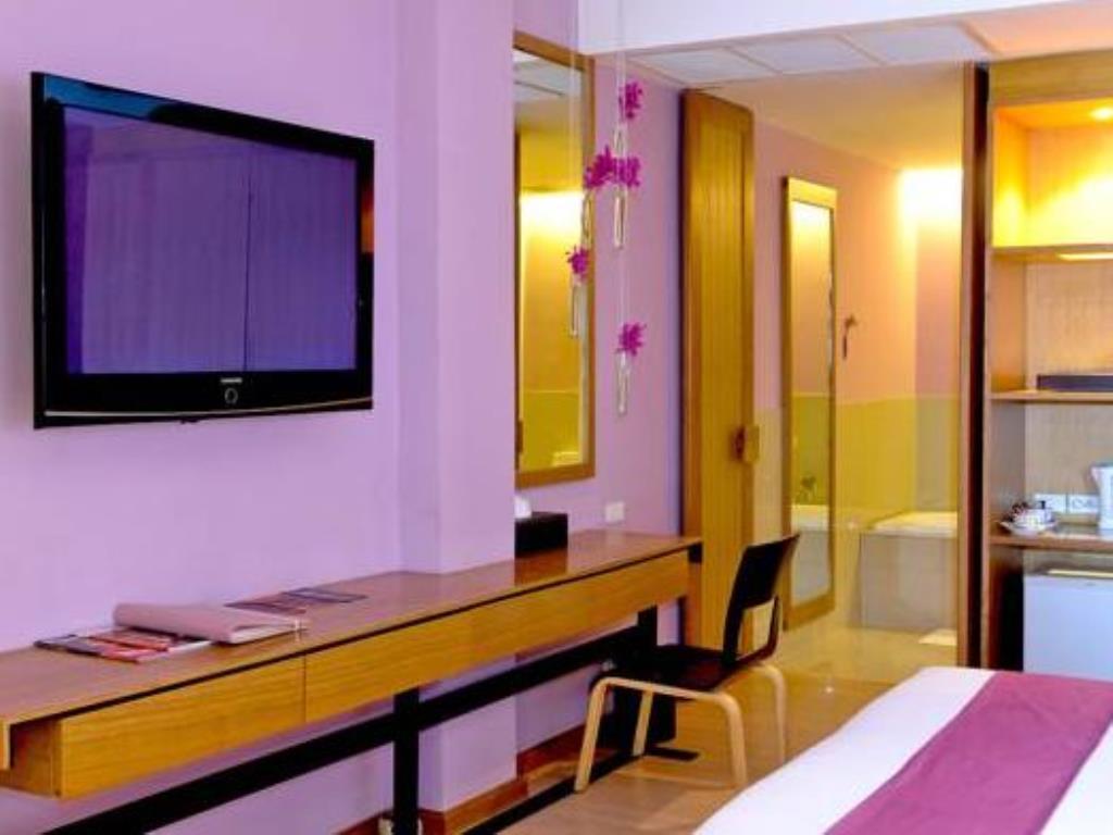 Iyara Beach Hotel And Plaza Bãi biển Chaweng Ngoại thất bức ảnh